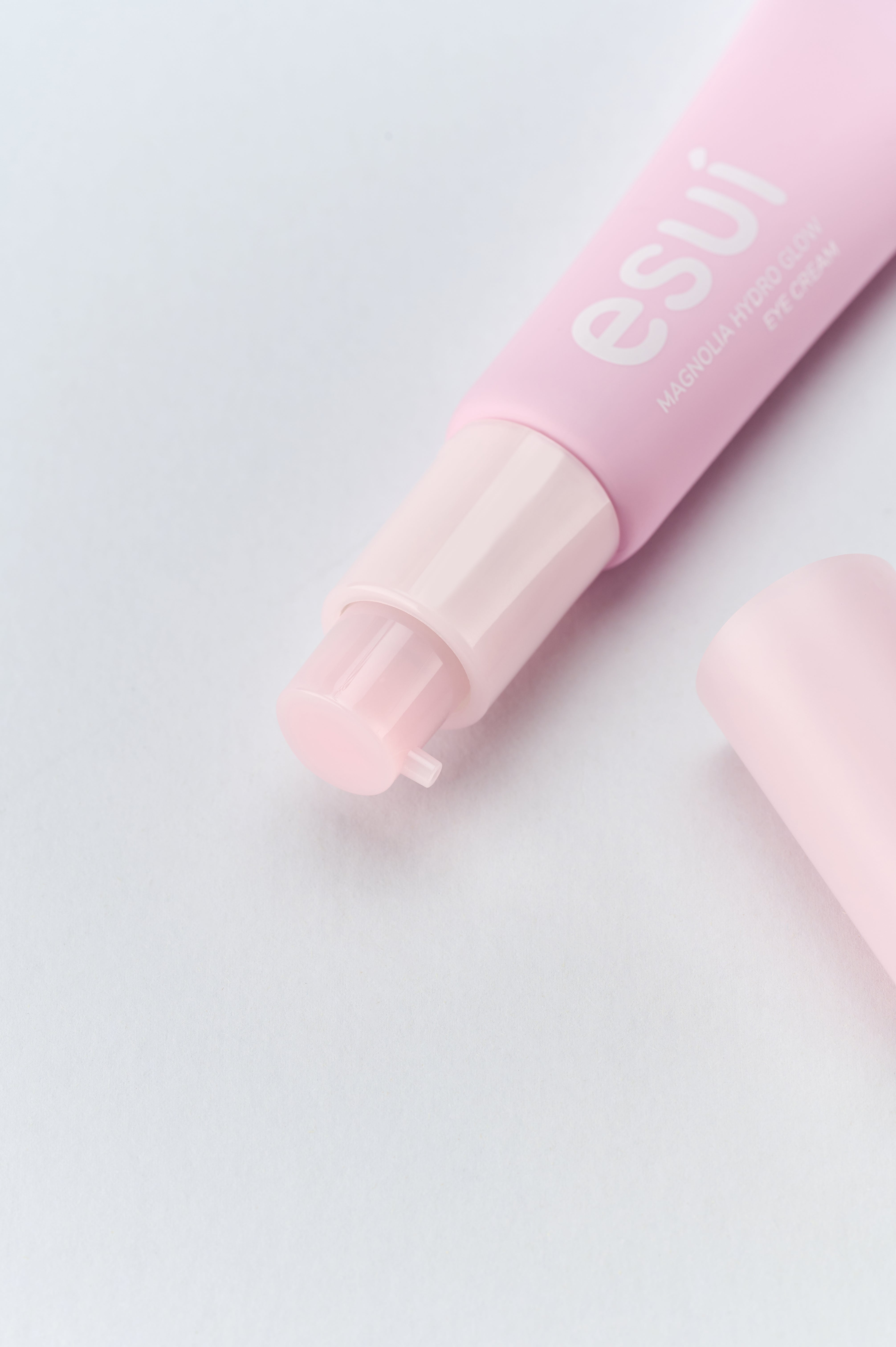 Magnolia Hydro Glow Eye Cream Esuí